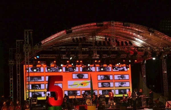 Une ouverture dédiée aux devanciers