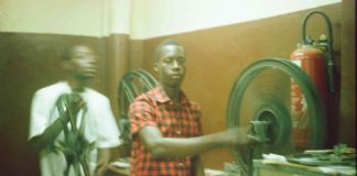 ‘‘Le sang des parias’’, pour l’honneur et pour la postérité